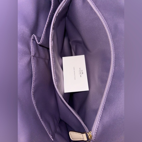 EUC Coach Tote Purse - Picture 9 of 11